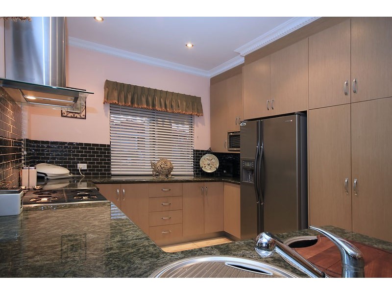 210 Roberts Street, Joondanna WA 6060