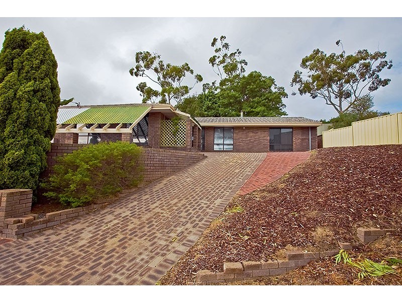 18 Graphic Court, Beldon WA 6027