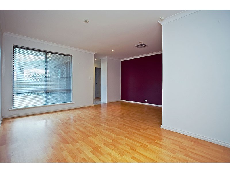 18 Graphic Court, Beldon WA 6027