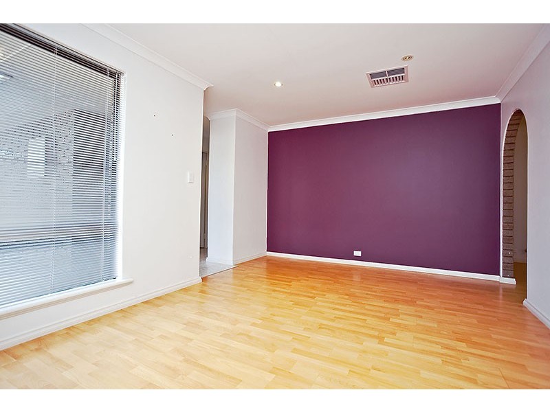 18 Graphic Court, Beldon WA 6027