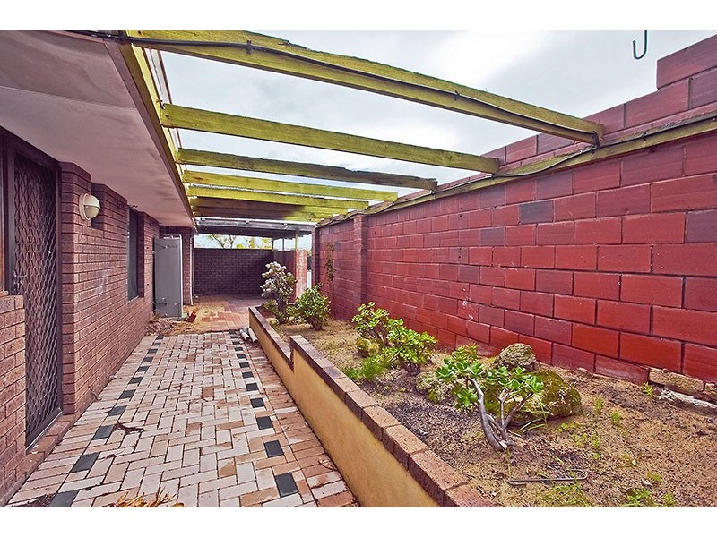 18 Graphic Court, Beldon WA 6027