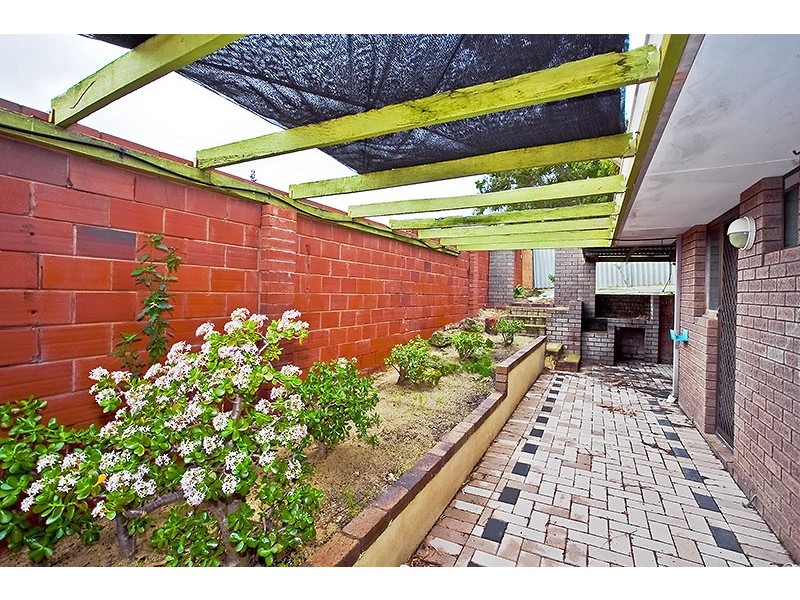 18 Graphic Court, Beldon WA 6027