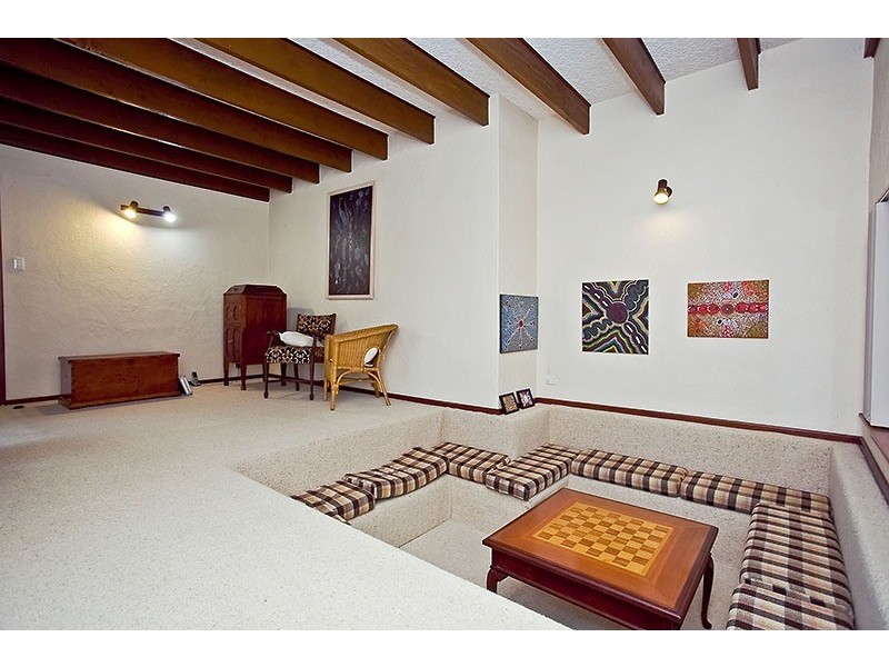 8 Alicia Street, Kallaroo WA 6025