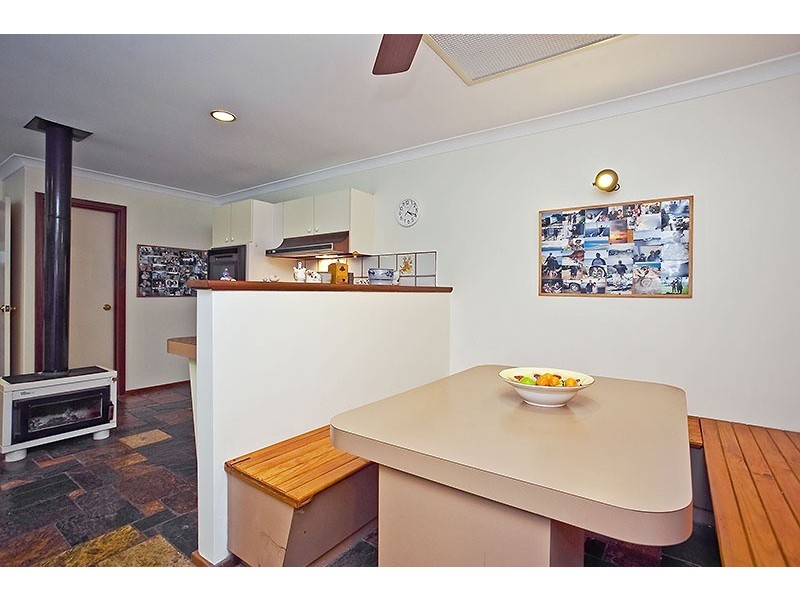 8 Alicia Street, Kallaroo WA 6025