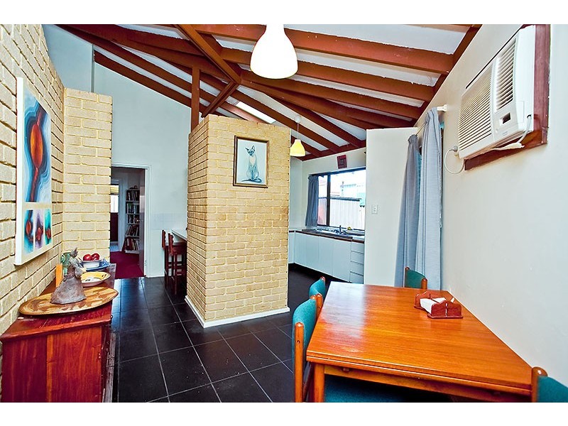 4 Barone Road, Craigie WA 6025