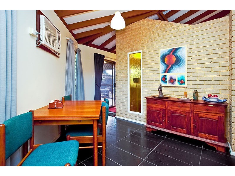 4 Barone Road, Craigie WA 6025