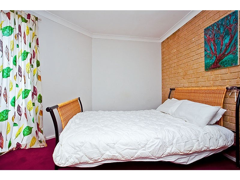 4 Barone Road, Craigie WA 6025