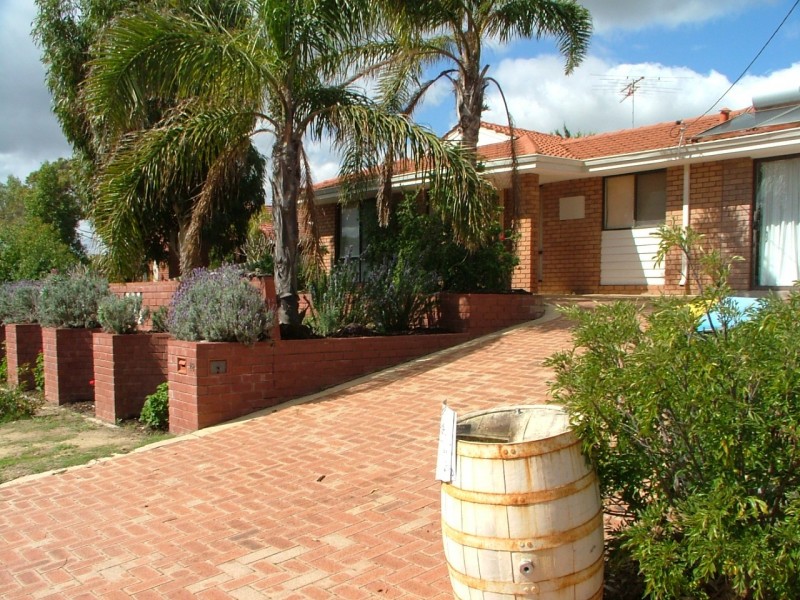 18 Macarthur Avenue, Padbury WA 6025