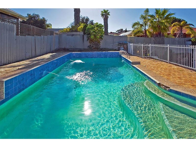 123 Giles Avenue, Padbury WA 6025