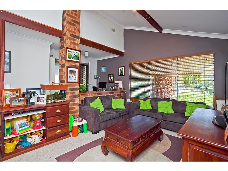 3 Shell Court, Beldon WA 6027