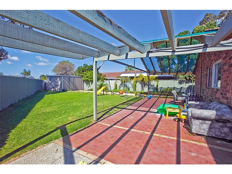 3 Shell Court, Beldon WA 6027