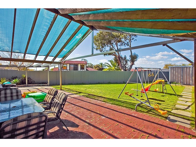 3 Shell Court, Beldon WA 6027