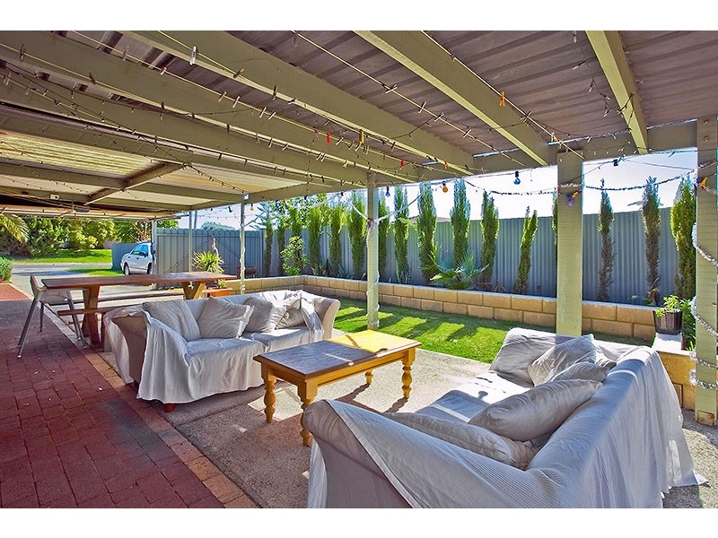 3 Shell Court, Beldon WA 6027