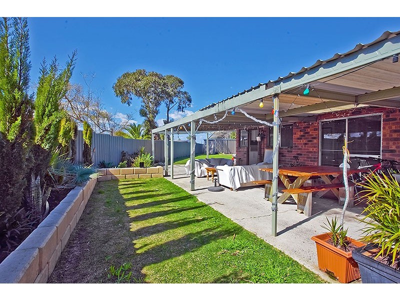 3 Shell Court, Beldon WA 6027