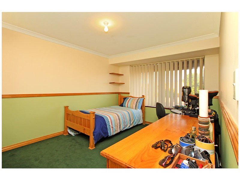 16 San Pedro Turn, Iluka WA 6028