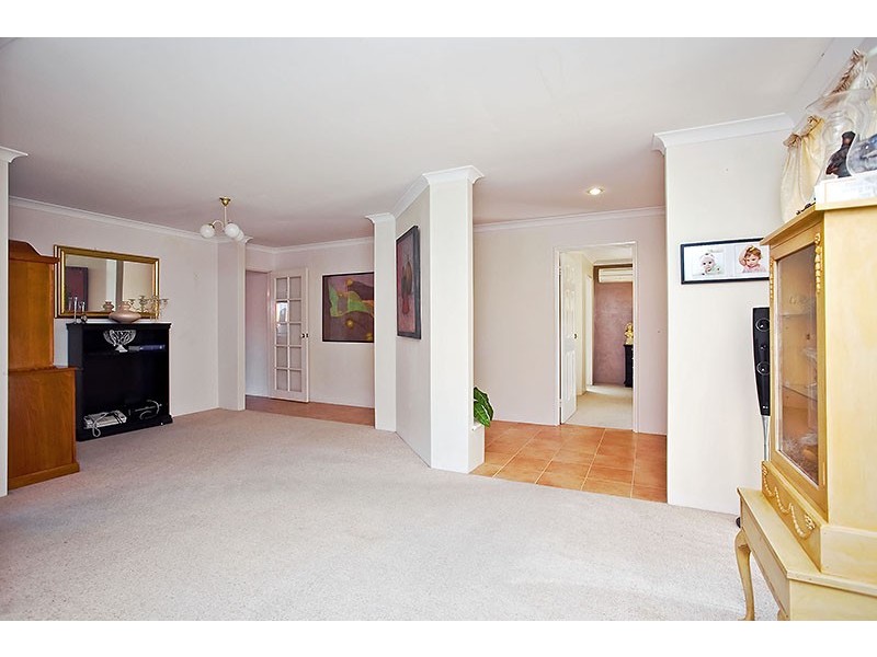 26 Goldfinch Loop, Woodvale WA 6026