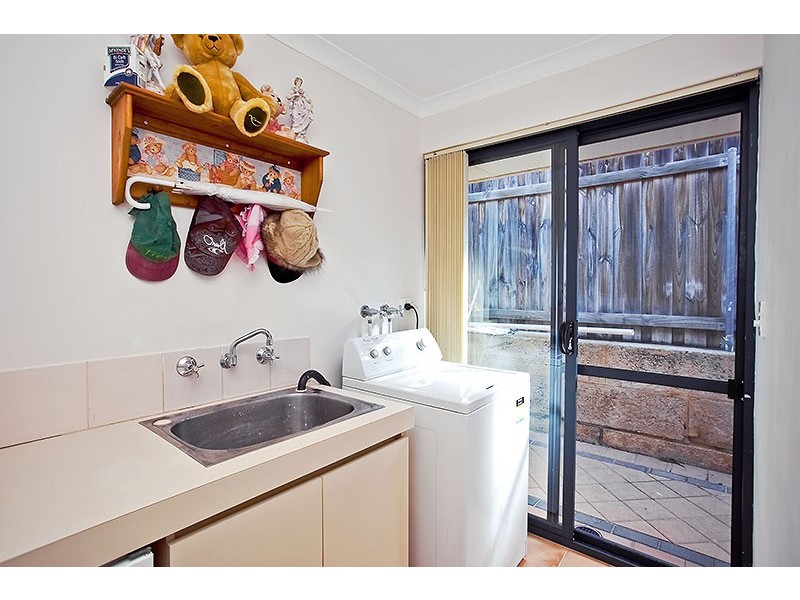 26 Goldfinch Loop, Woodvale WA 6026
