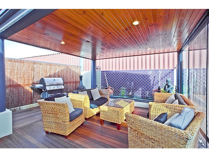 26 Goldfinch Loop, Woodvale WA 6026