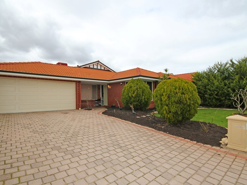 7 Toovey Court, Padbury WA 6025