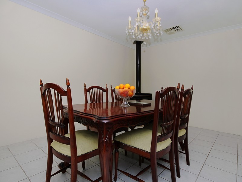 7 Toovey Court, Padbury WA 6025