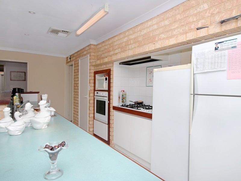 7 Toovey Court, Padbury WA 6025