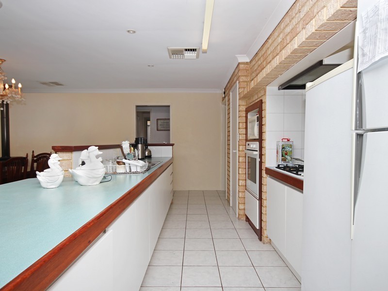 7 Toovey Court, Padbury WA 6025