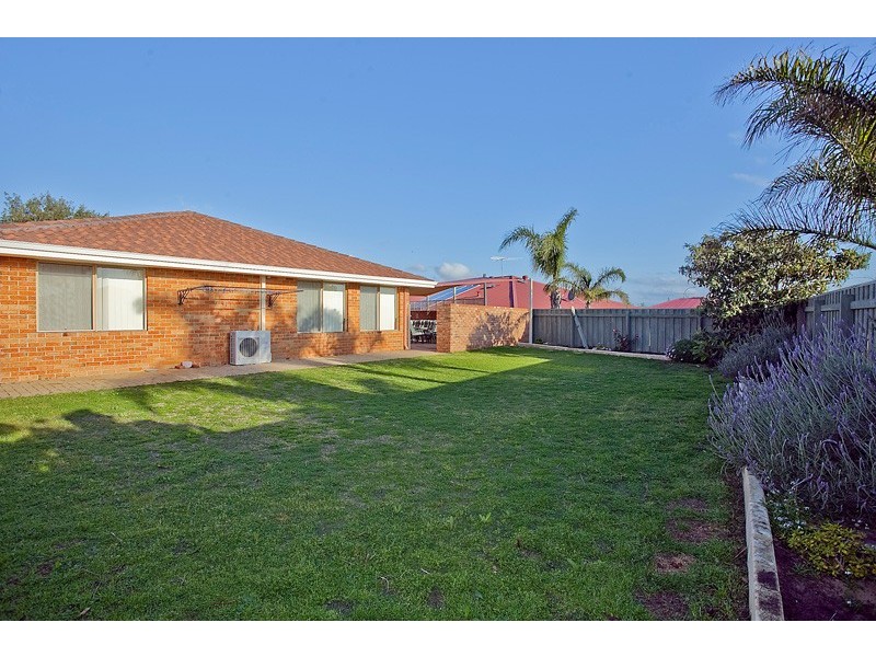 9 Canterbury Circle, Currambine WA 6028