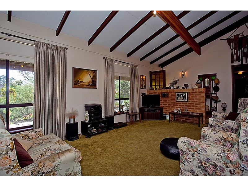 143 Tranquil Drive, Carramar WA 6031