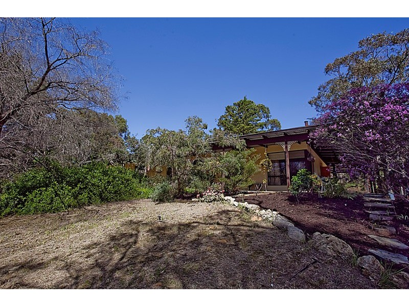 143 Tranquil Drive, Carramar WA 6031