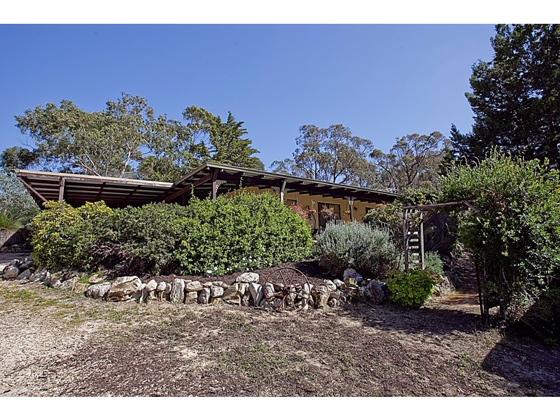 143 Tranquil Drive, Carramar WA 6031