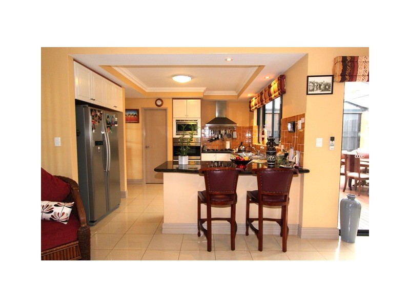 5 Fairhaven Terrace, Hillarys WA 6025