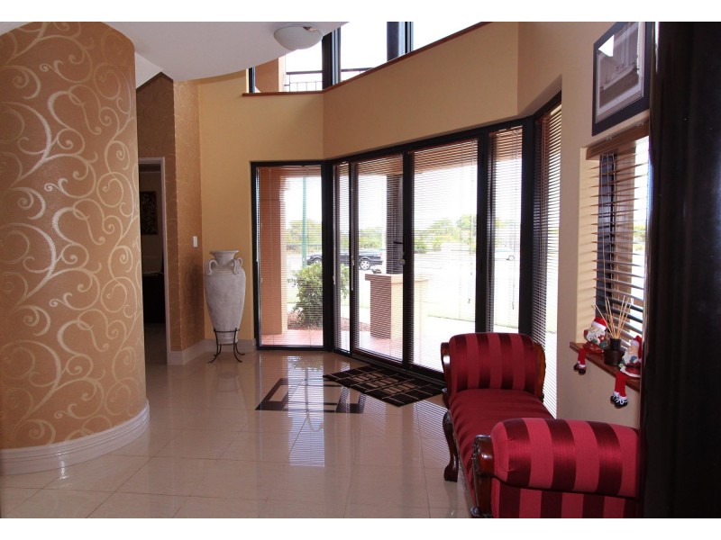 5 Fairhaven Terrace, Hillarys WA 6025