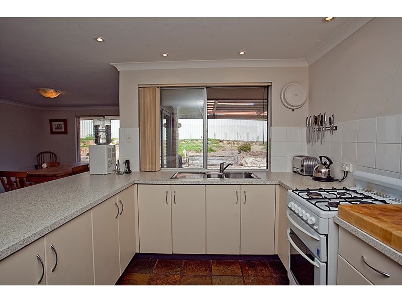 2 Bounty Place, Ocean Reef WA 6027