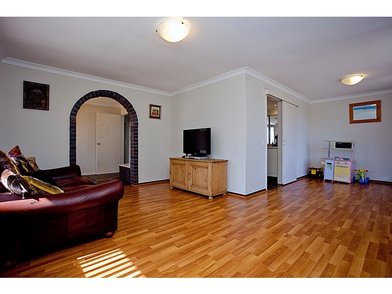 2 Bounty Place, Ocean Reef WA 6027