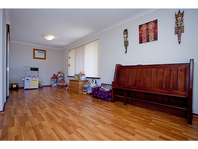 2 Bounty Place, Ocean Reef WA 6027