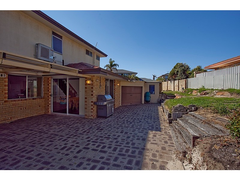 2 Bounty Place, Ocean Reef WA 6027