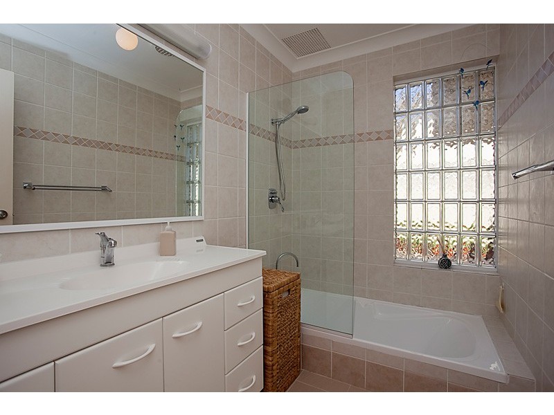 22 Woodland Loop, Edgewater WA 6027