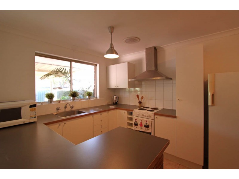 4A Voyage Rd, Heathridge WA 6027