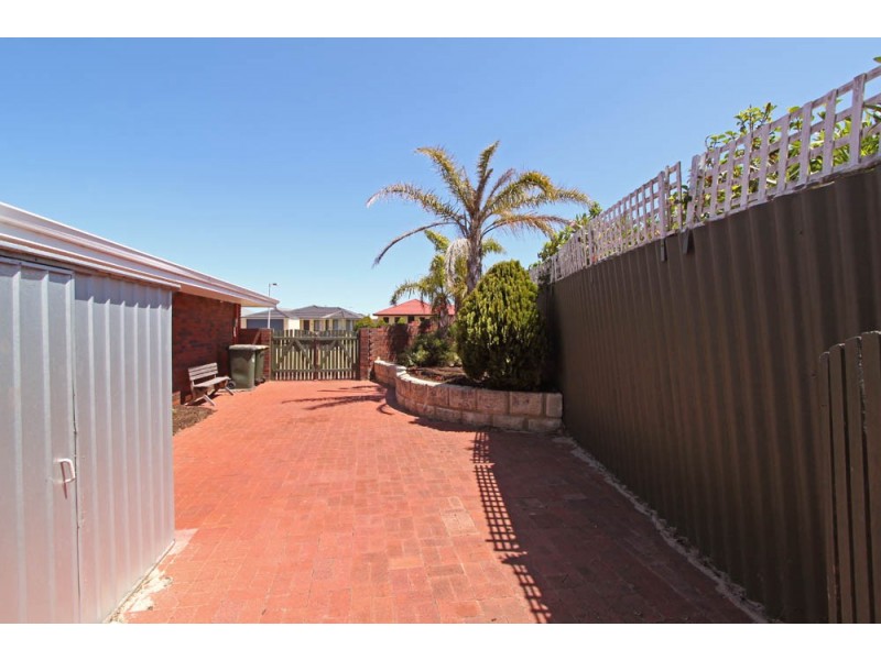 4A Voyage Rd, Heathridge WA 6027