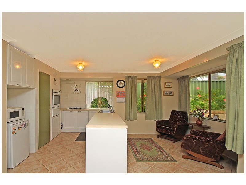 217 Eddystone Ave, Beldon WA 6027