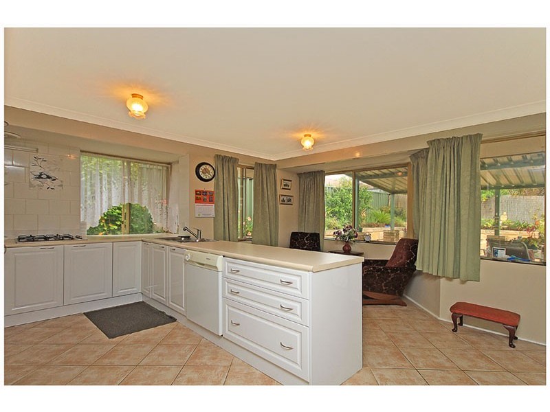 217 Eddystone Ave, Beldon WA 6027