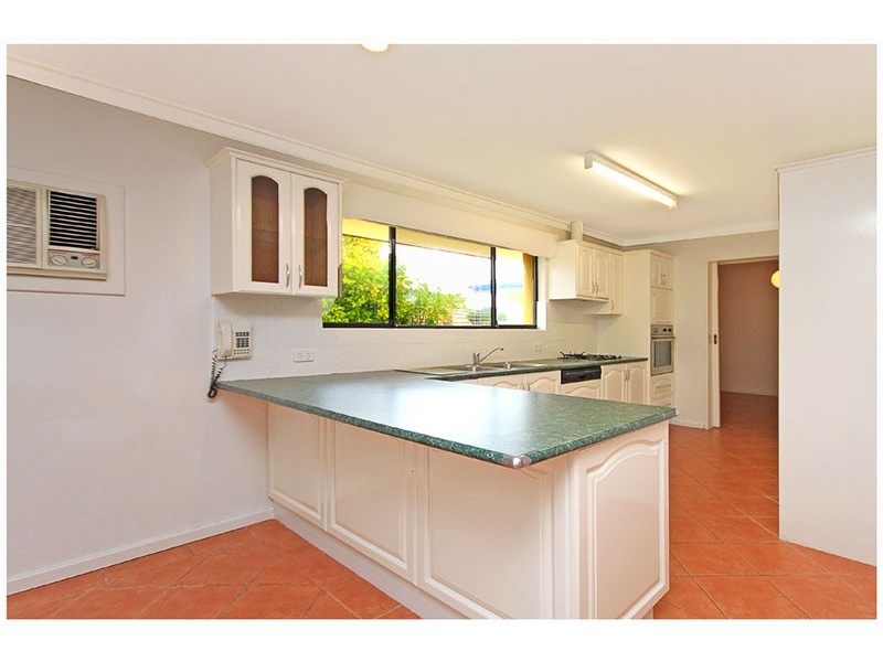 22  Angove Drive, Hillarys WA 6025