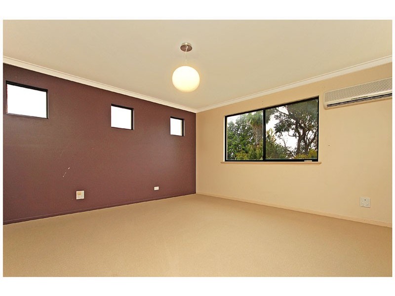 22  Angove Drive, Hillarys WA 6025