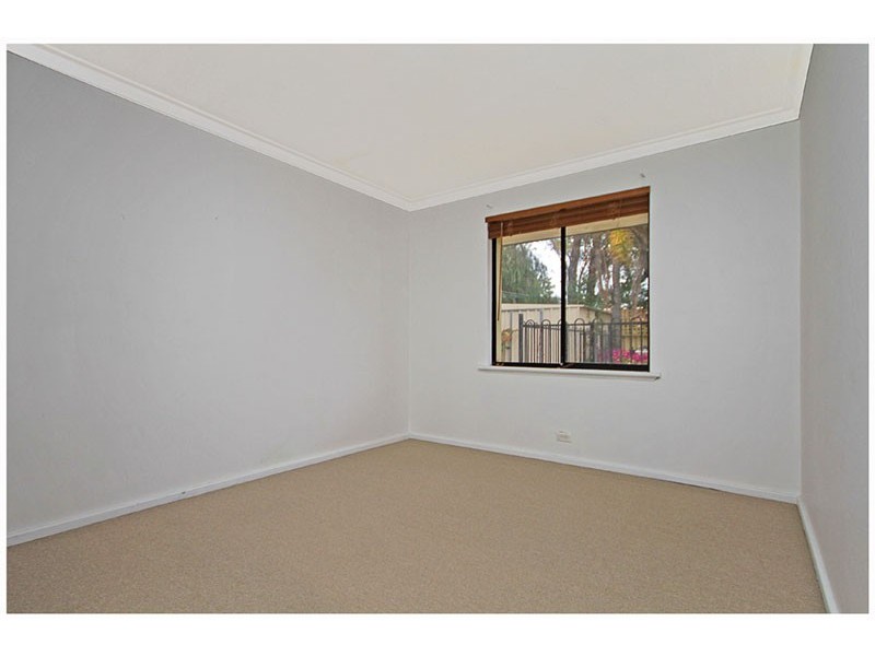 22  Angove Drive, Hillarys WA 6025