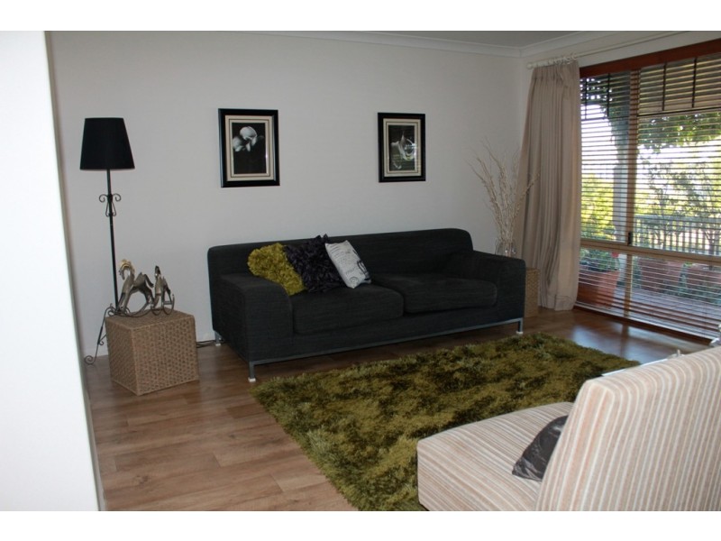 49 Caledonia Ave, Currambine WA 6028