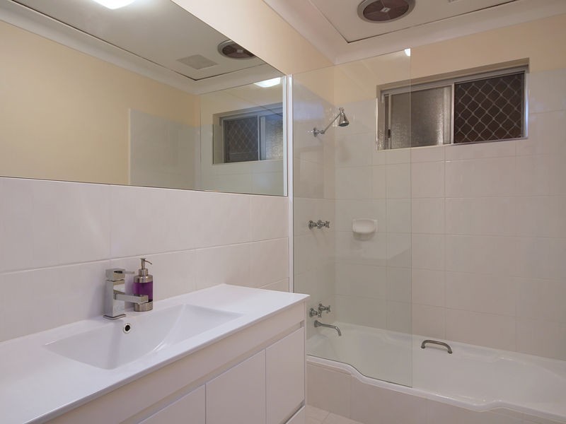 3 Chenard Street, Carine WA 6020