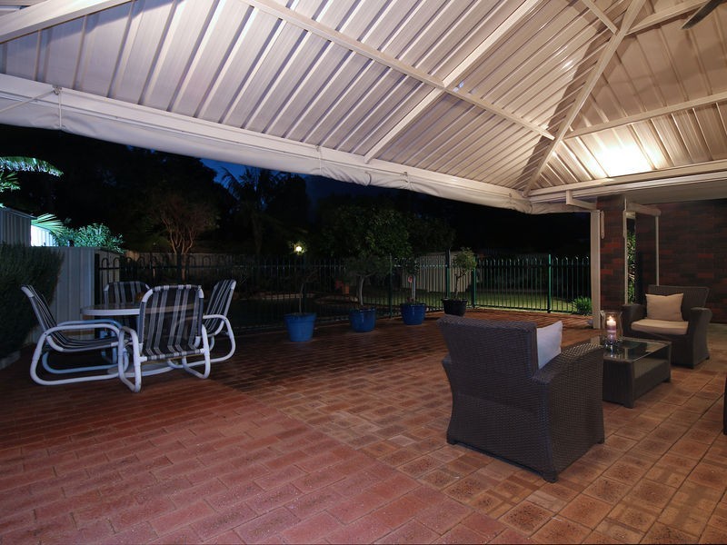 3 Chenard Street, Carine WA 6020