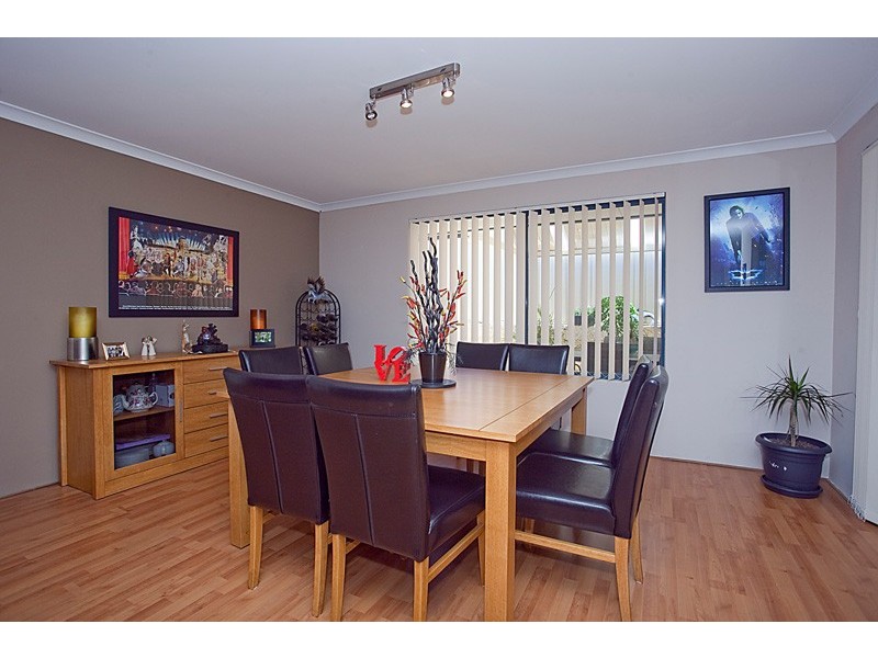 60 Clydebank Crescent, Kinross WA 6028