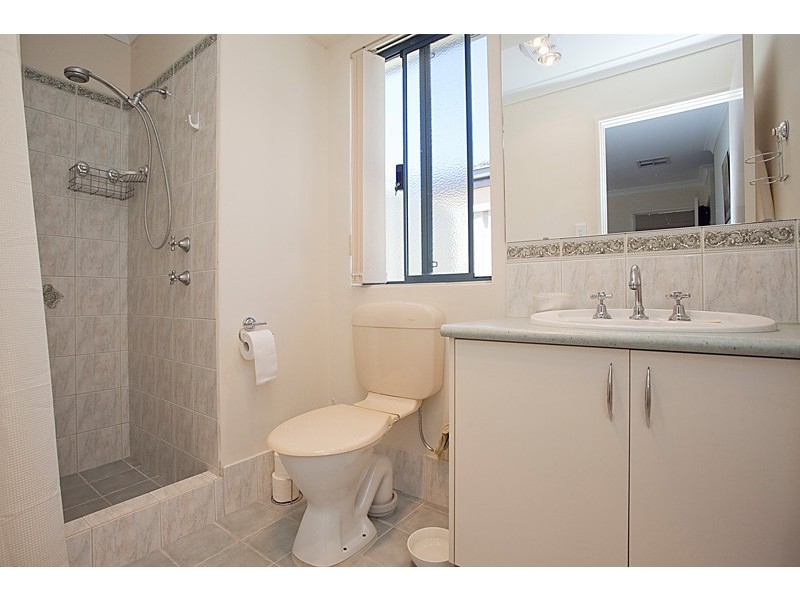 60 Clydebank Crescent, Kinross WA 6028