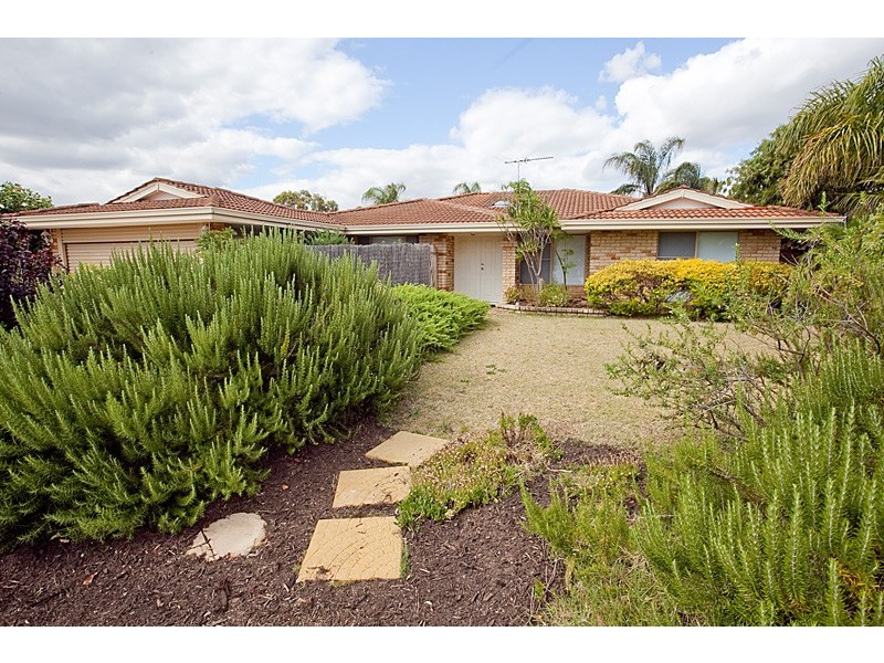 53 Trappers Drive, Woodvale WA 6026